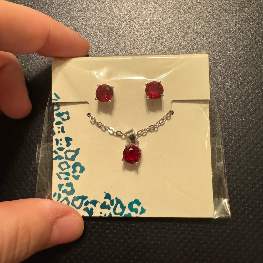 Effy Pendant Necklace and Earring Set